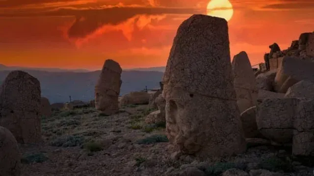 Adıyaman Hangi Bölgede? Nüfusu, Plakası, Meşhur Yerleri ve Yiyecekleri