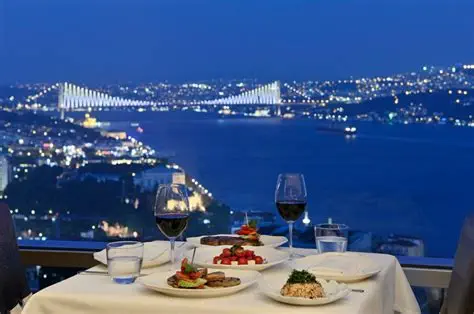İstanbul'da Romantik Yemek Mekanları