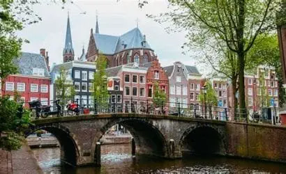 Hollanda'da Eğitim Olanakları